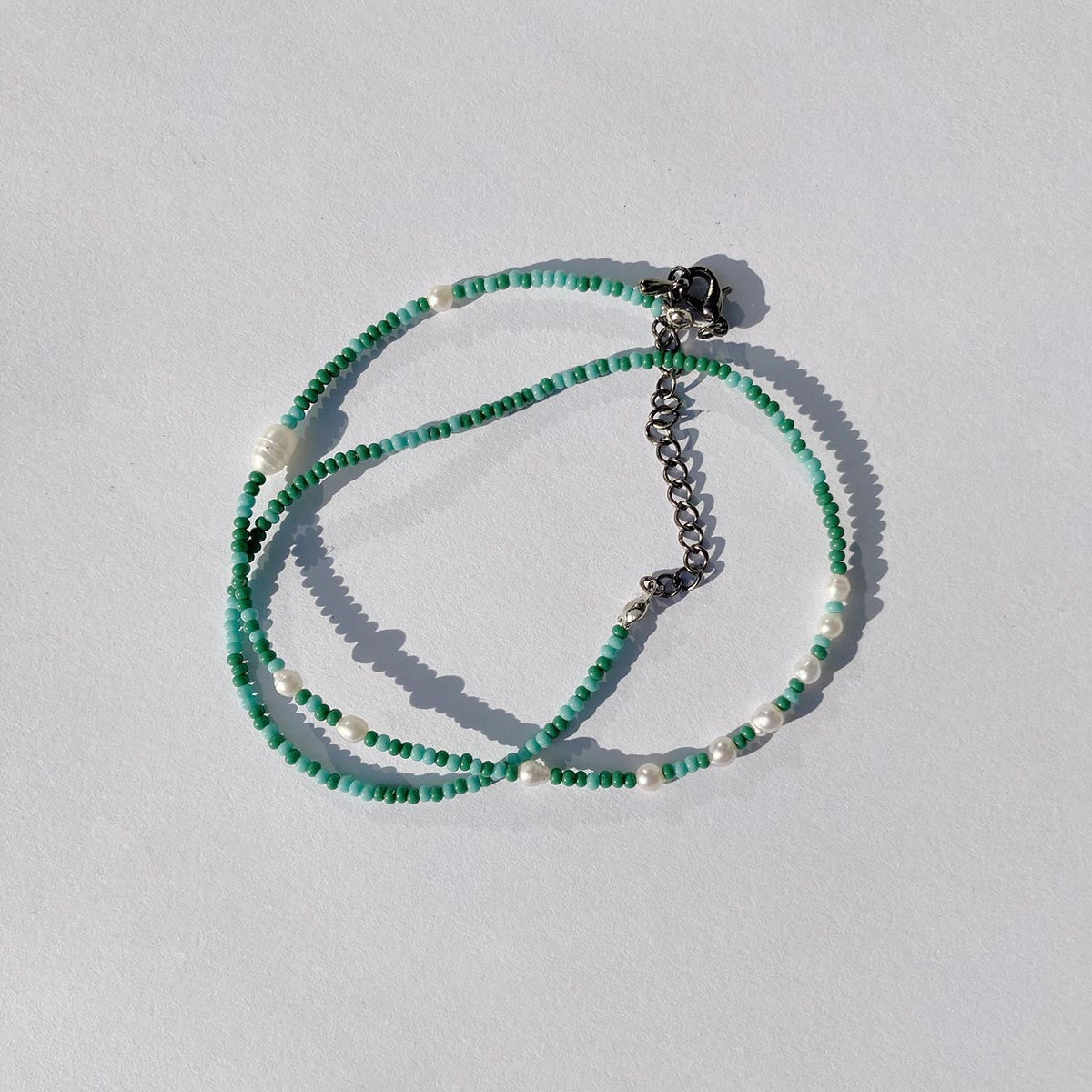 아보카도 - Santa's little helper 산타스리틀헬퍼 - CAVA LIFE