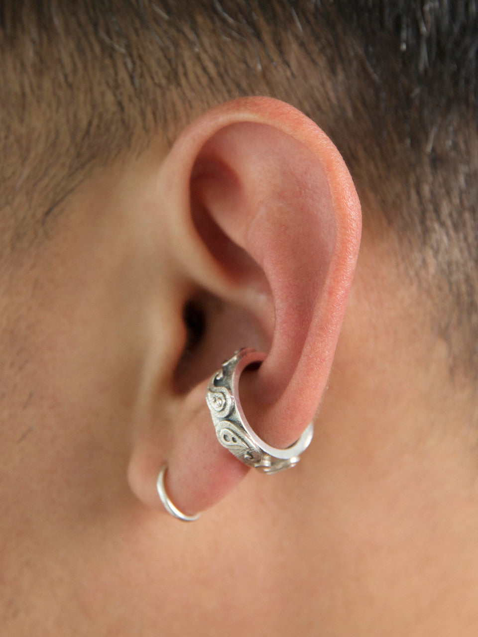 PAISLEY SINGLE EAR CUFF - KRUCHI 크루치 - CAVA LIFE