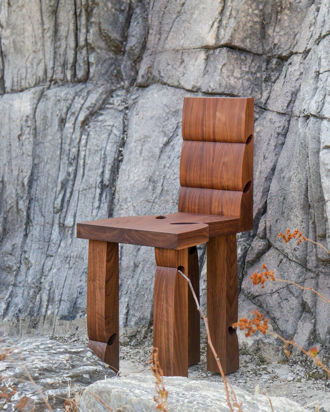 Curly Chair 001 | Walnut