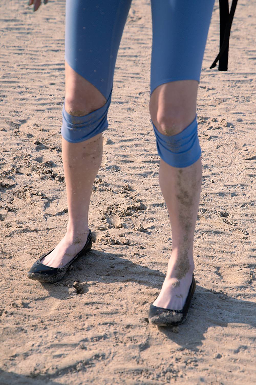 SLIT CUFFED LEGGINGS / BLUE