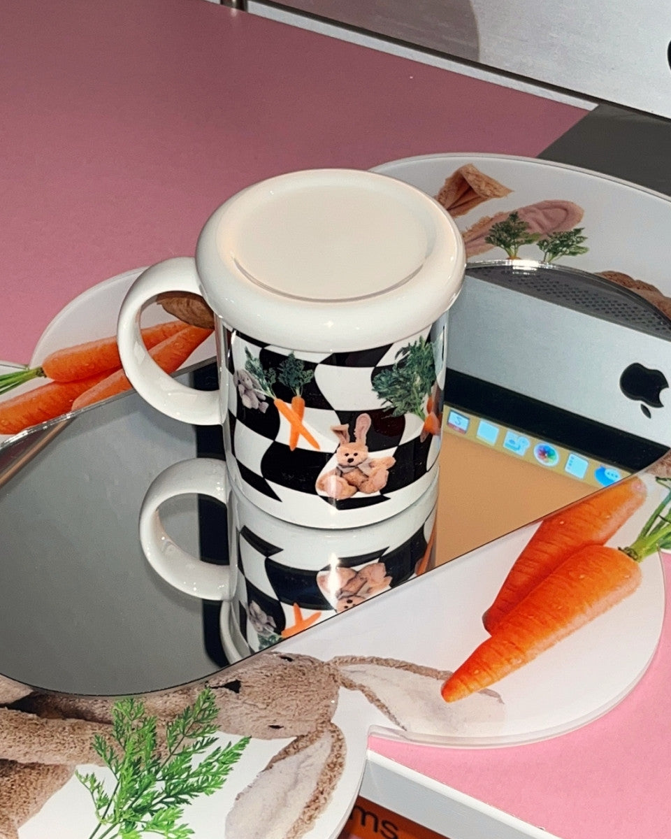 러브 래빗 체커보드 머그 - you like what 유라이크왓 - CAVA LIFE