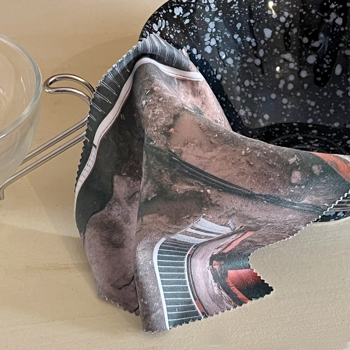 작업 중! 극세사 클리너 - gudosido 구도시도 - CAVA LIFE