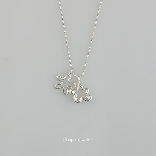 Water flower Necklace