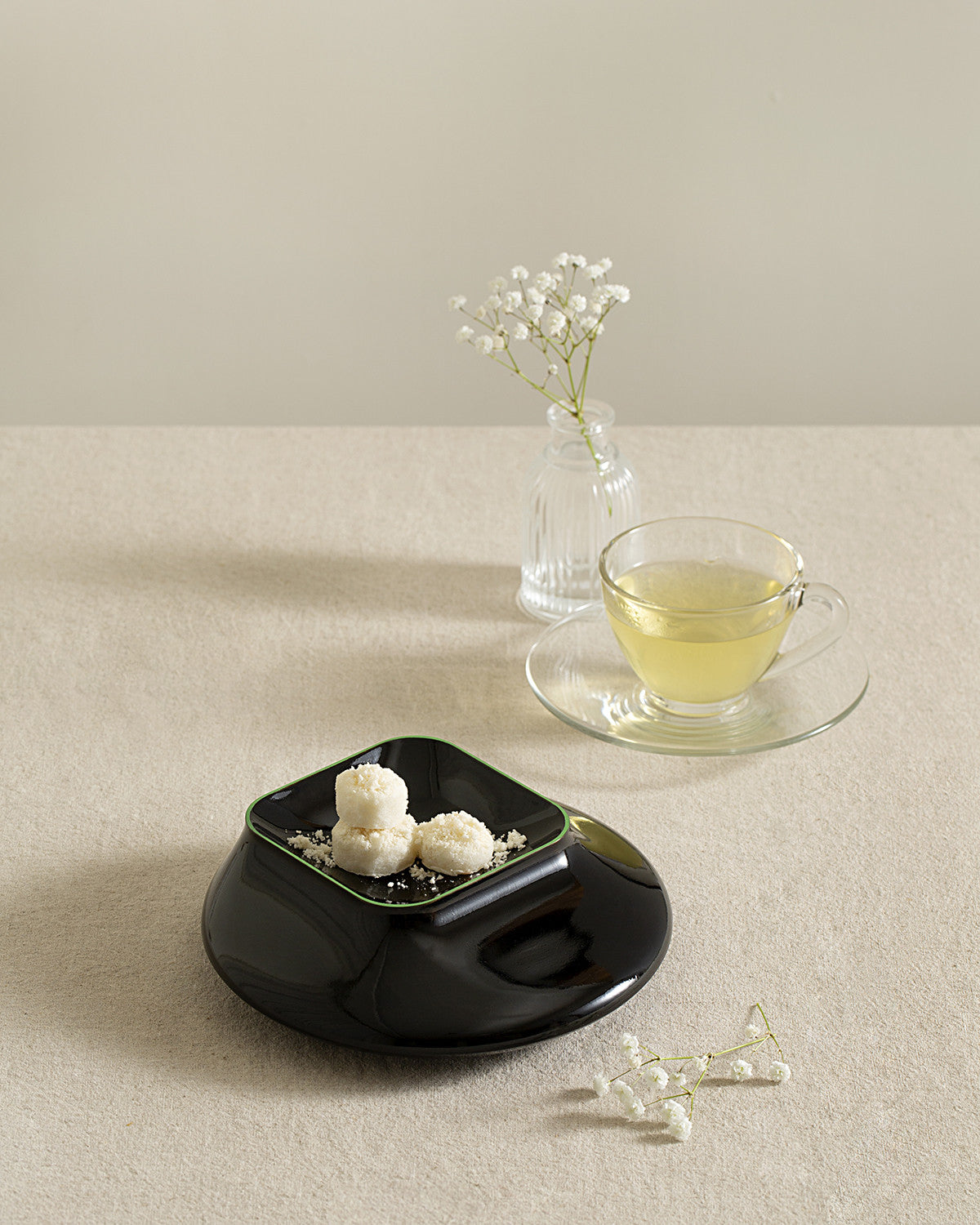 Dish for rest - AN EUNKYUNG / EKA CRAFT 안은경 / 에카 크라프트 - CAVA LIFE