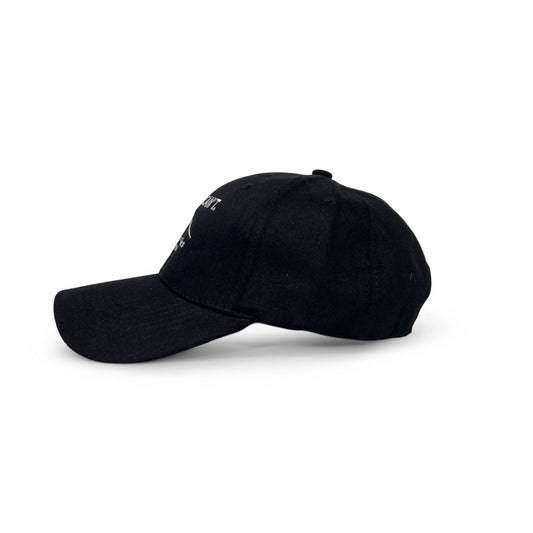 「I JUST CAN'T」キャップ