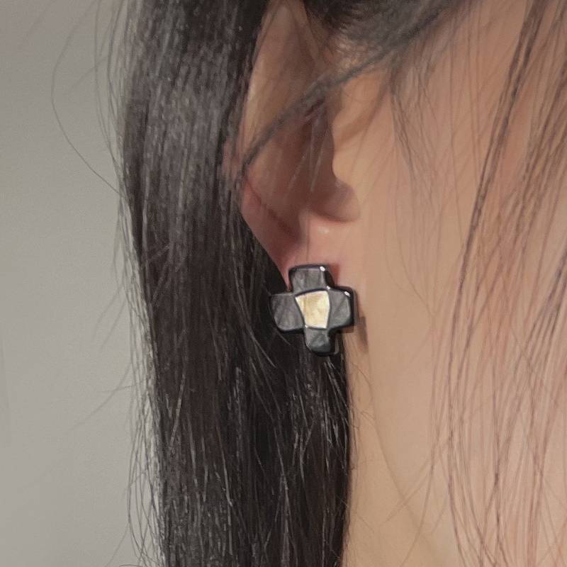 checker flower earring - ZERO EIGHT ZERO EIGHT 제로에잇제로에잇 - CAVA LIFE