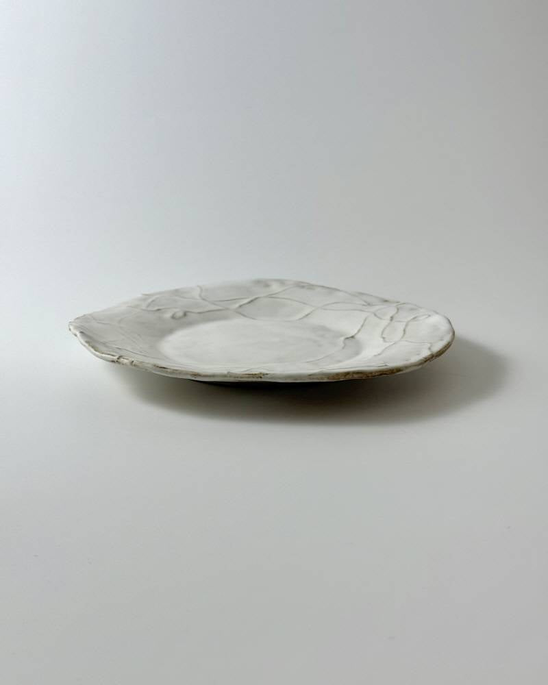 Vine dish matt white round