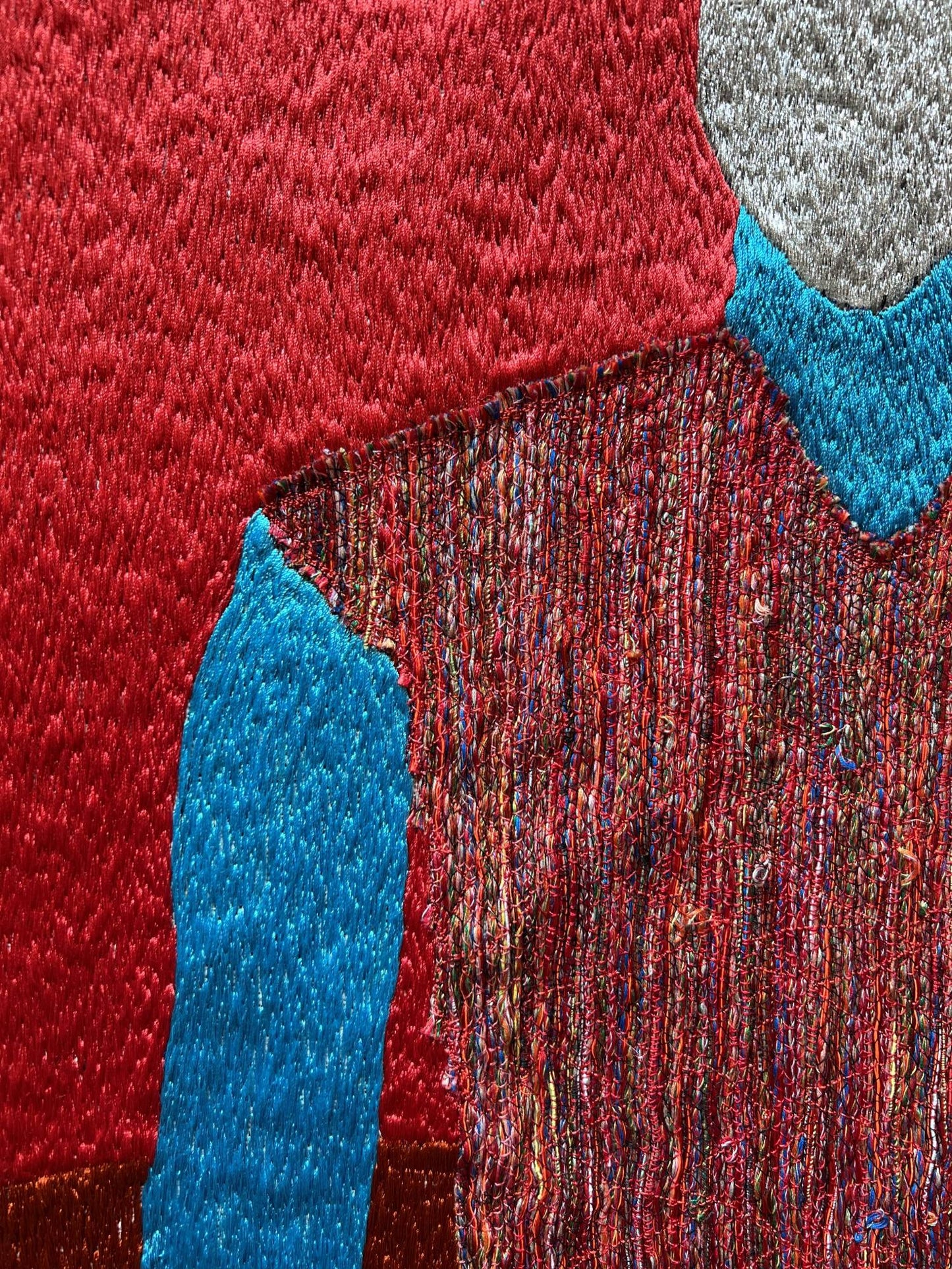 슬픔 속에서 태어나 실망의 옷을 입고 <portrait series no.1> - son jungmin / muhaksa 손정민 / 무학사 - CAVA LIFE