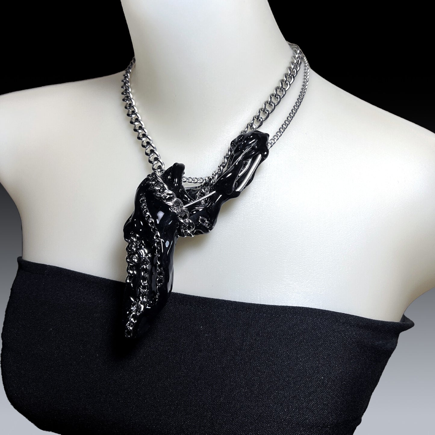 Warped World Re-edition 001 - SGENYN SERVICE 스제닌서비스 - CAVA LIFE