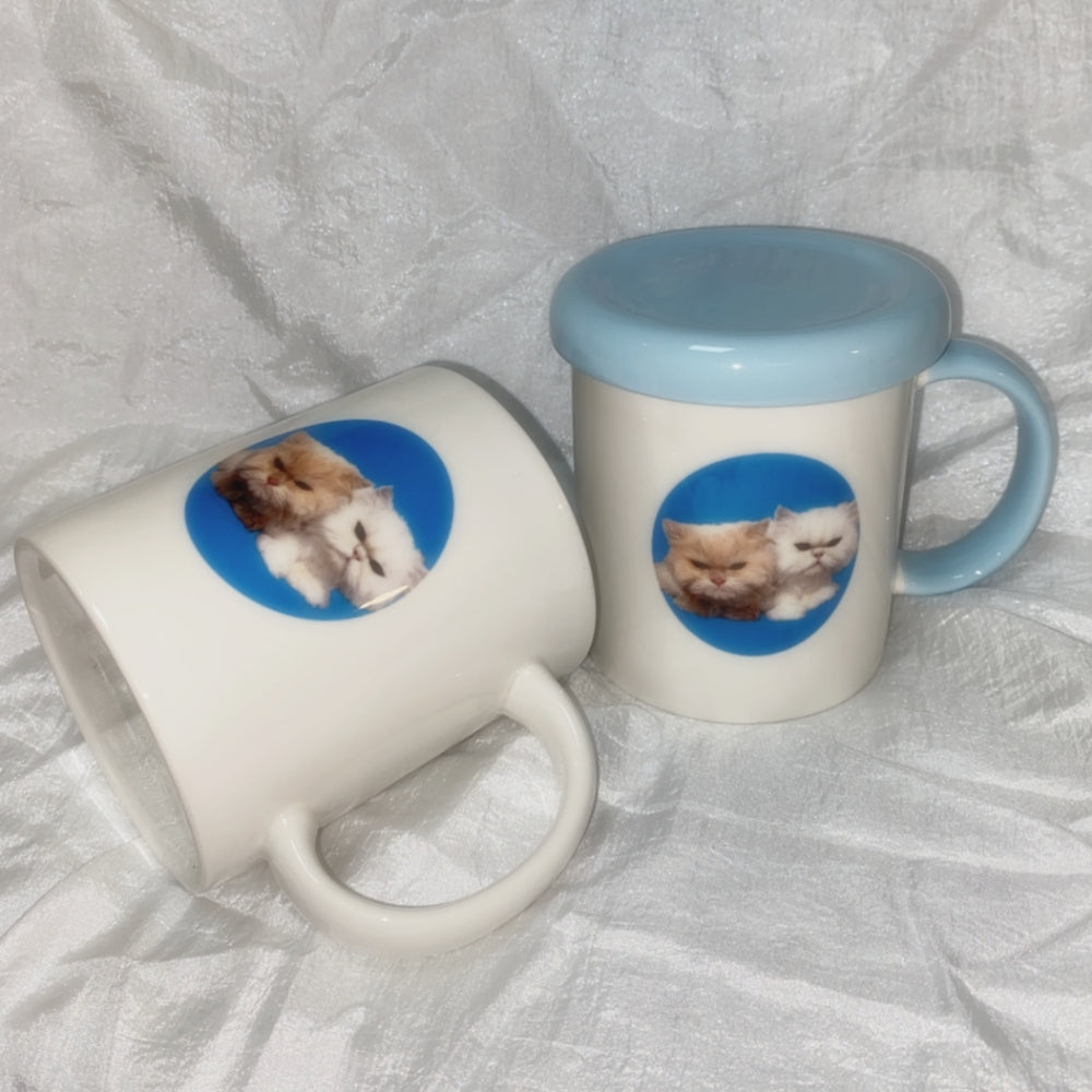 Circle cat simple mug (blue)