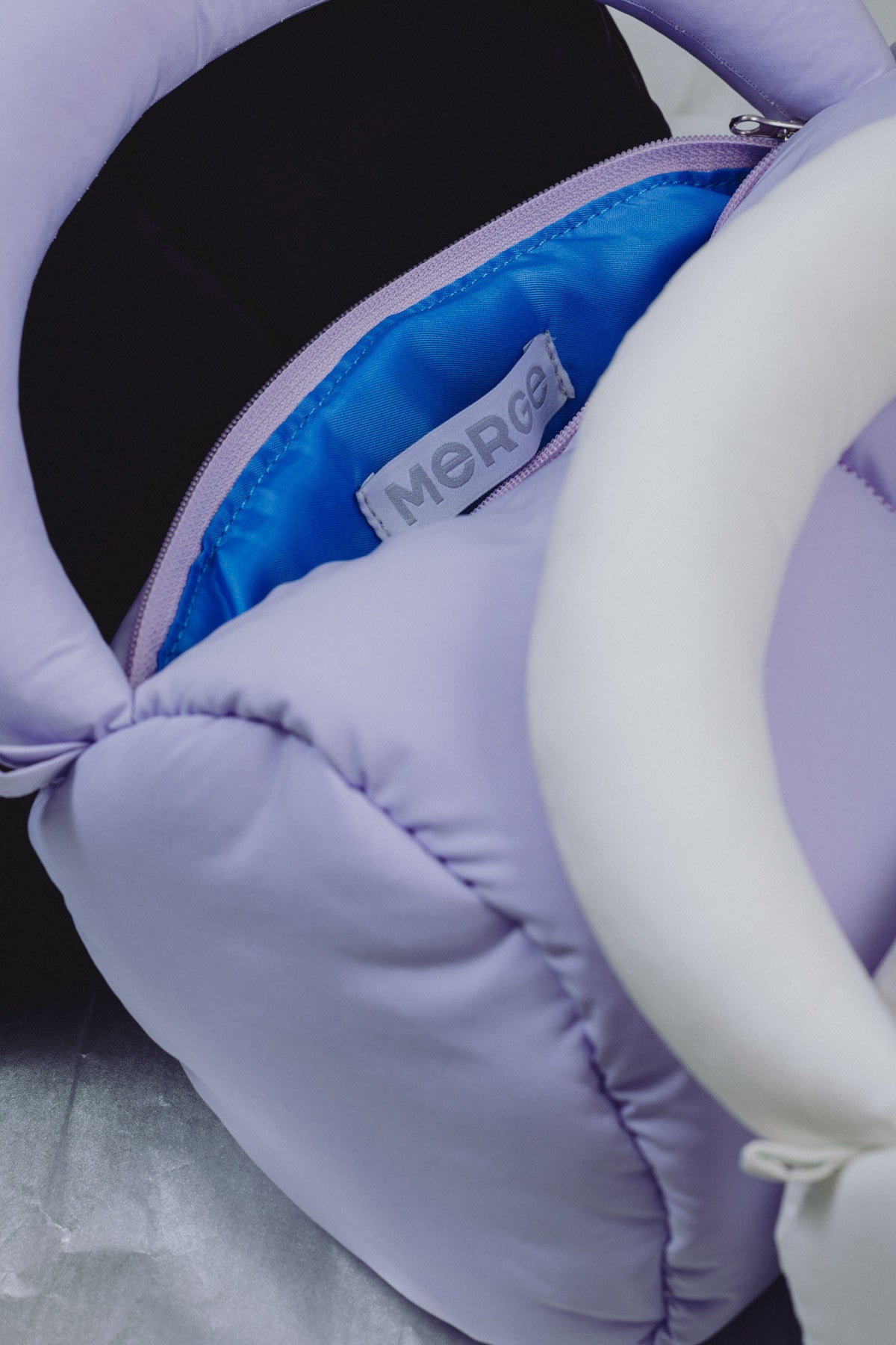 탱커드백-블랙 - Merge 머지 - CAVA LIFE