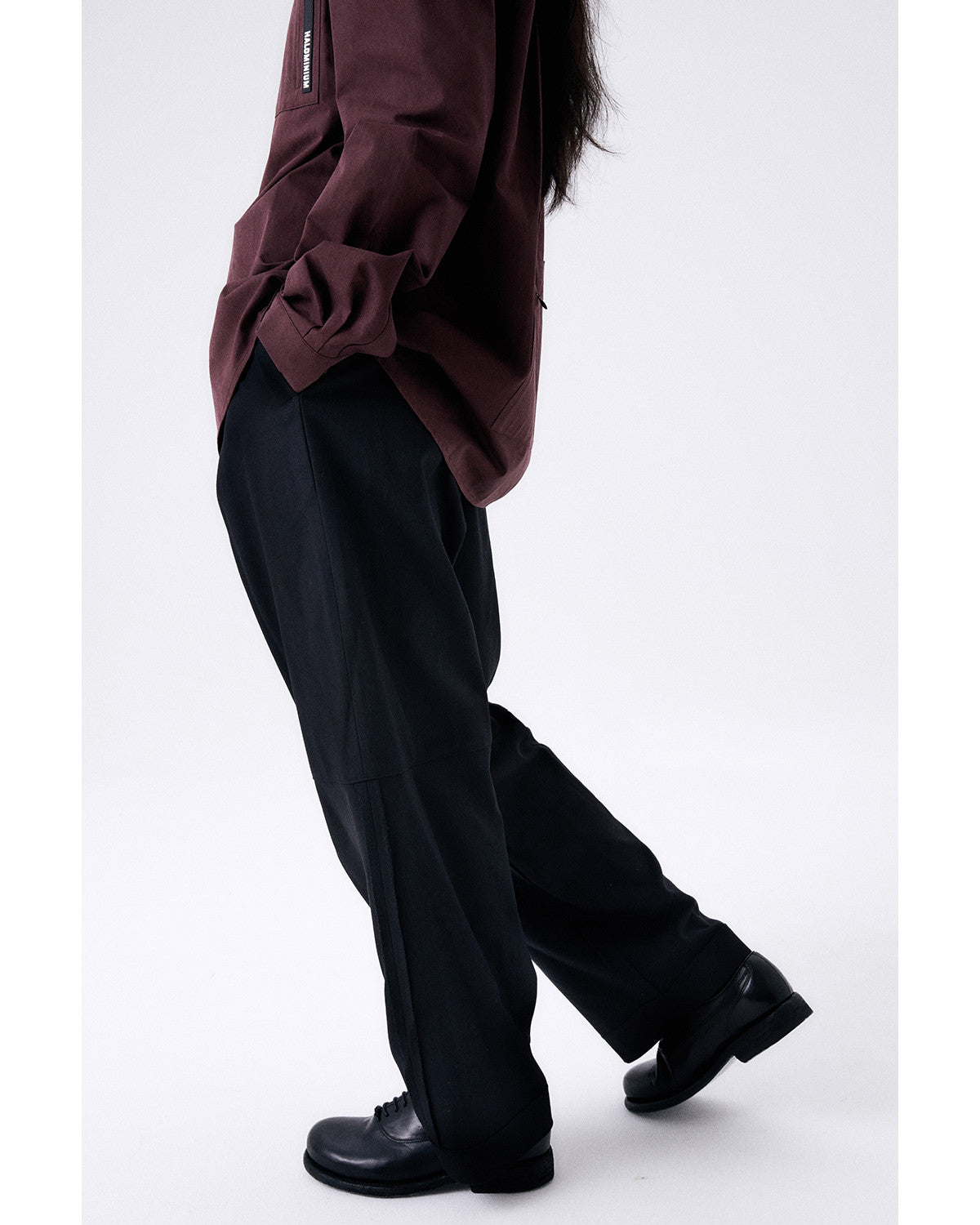 원 턱 울 팬츠 / 블랙 - HALOMINIUM  할로미늄 - CAVA LIFE