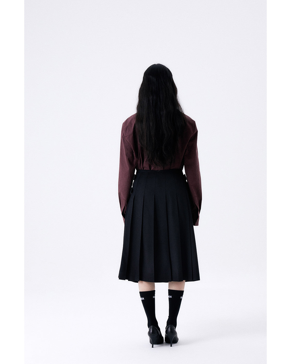 미디 플리츠 랩 스커트 2 / 블랙 - HALOMINIUM  할로미늄 - CAVA LIFE