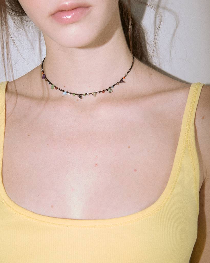 multi-chips metallic crochet necklace