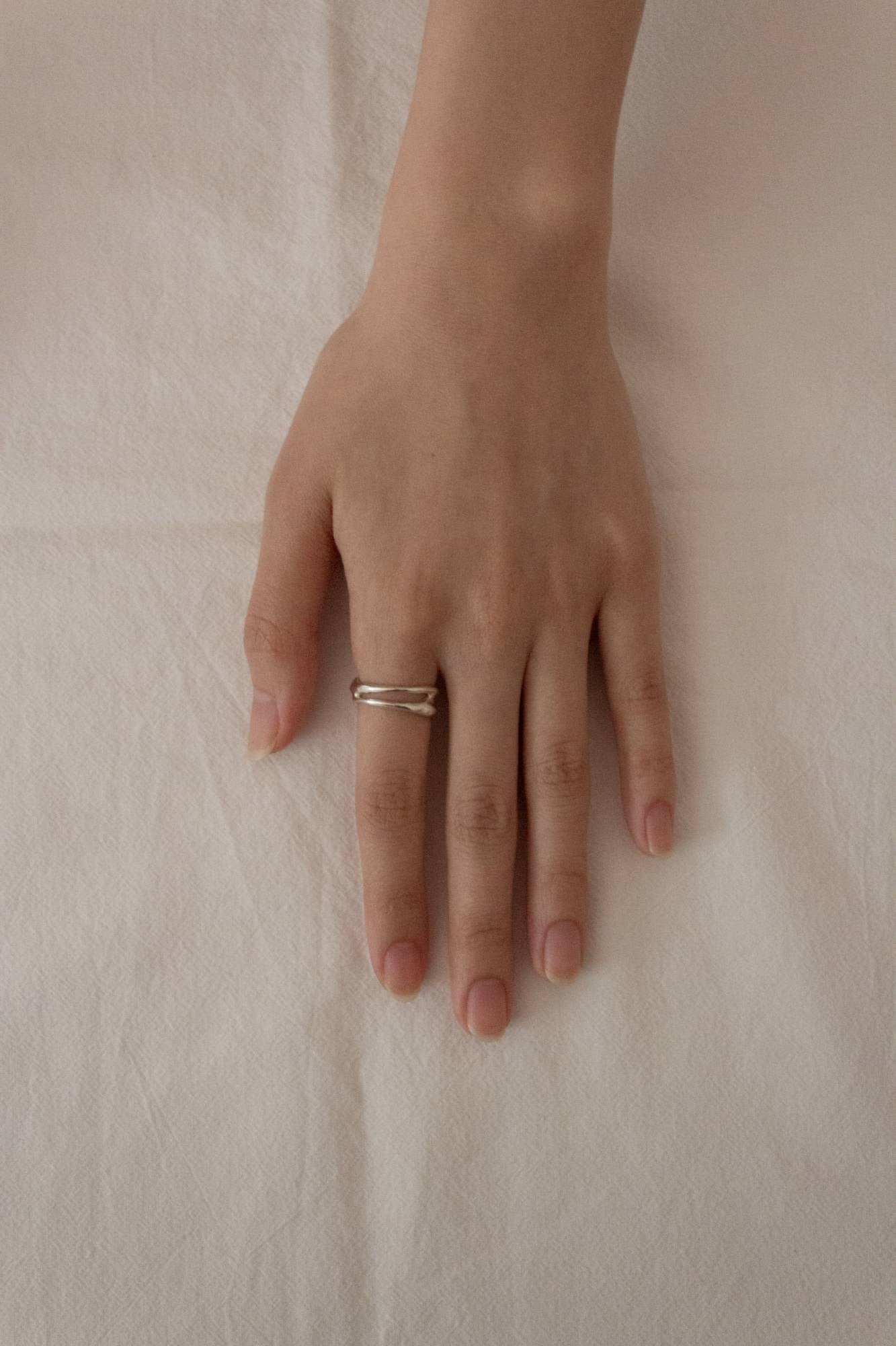 haett's signature ring