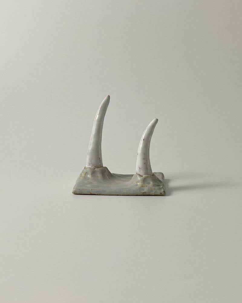 대지 위 두개의 뿔 (Sky grey) - khoikos 코이코스 - CAVA LIFE