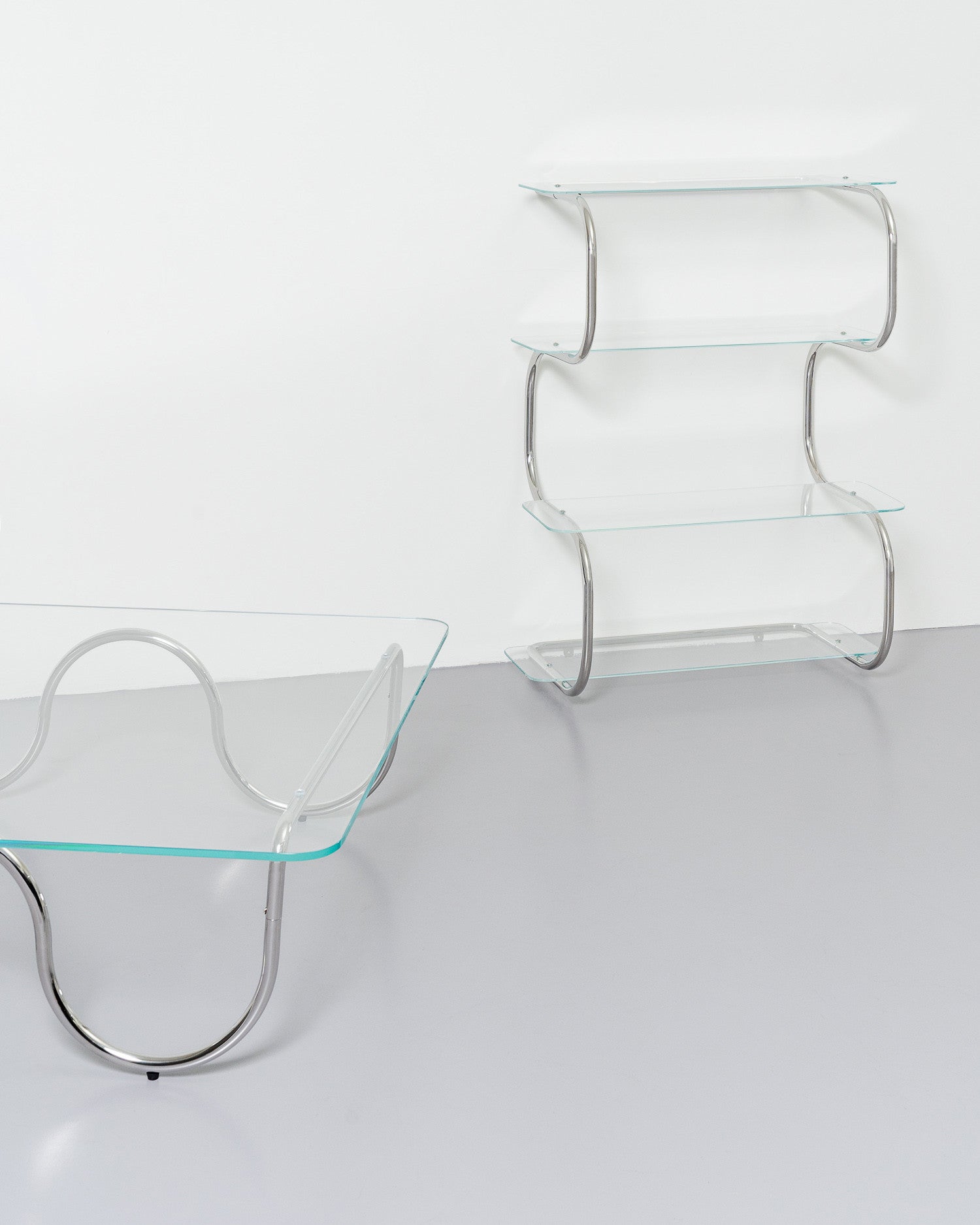 프랜들리 웨이브 테이블 3 - KYELEE KIM 계리 - CAVA LIFE