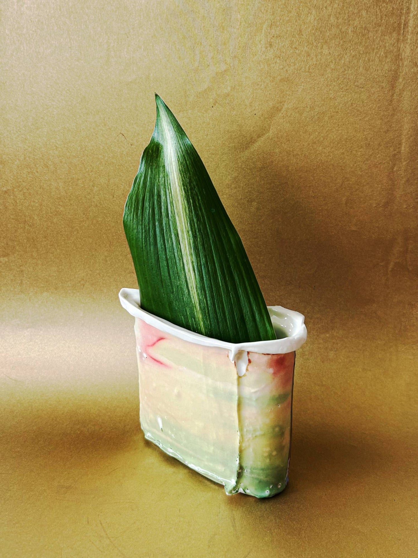 Edge Vase Artist Edition - Sera Oh No.4