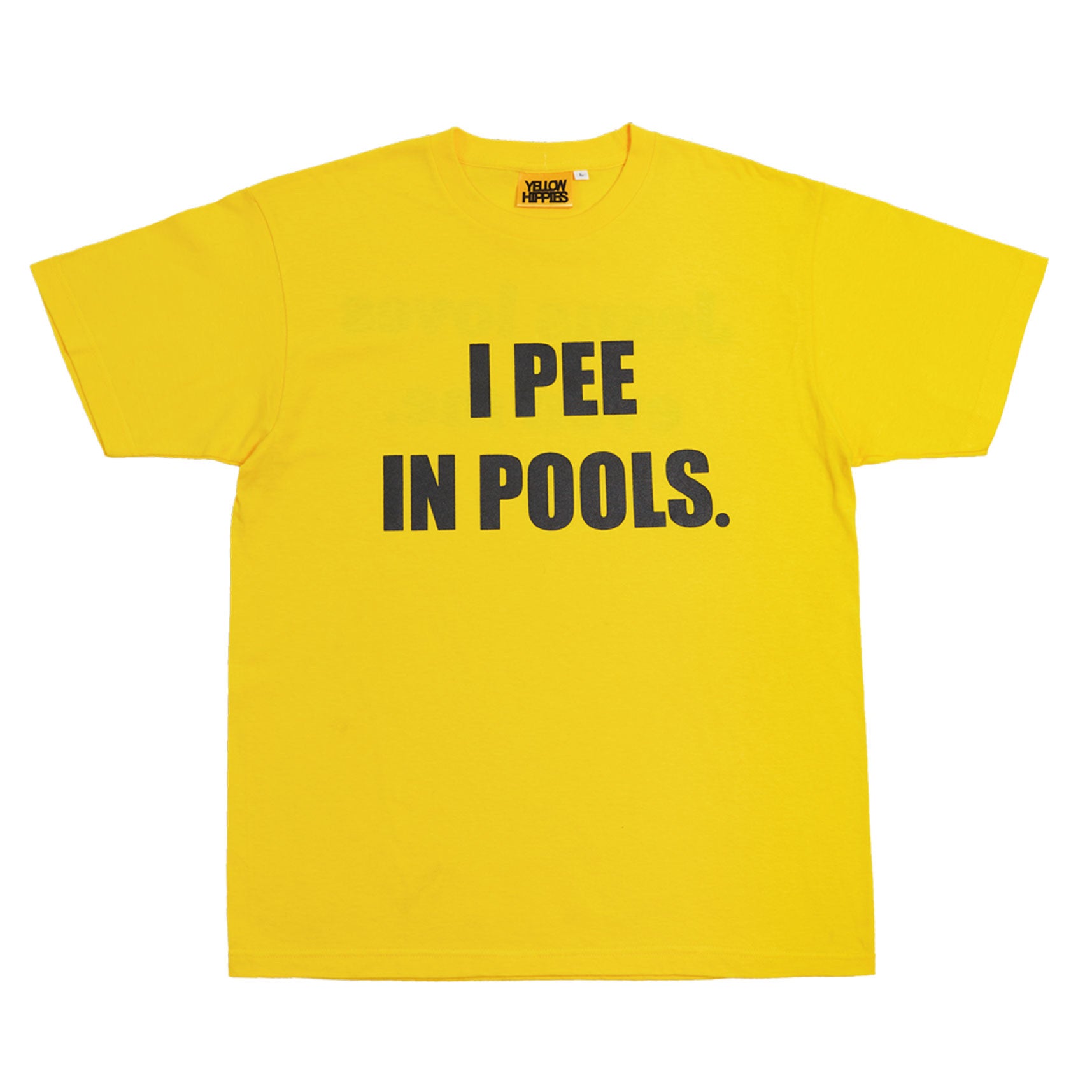 카바라이프에서 판매중인 옐로우히피스의 노란색 티셔츠로 I PEE IN POOLS라고 가슴에 씌어 있습니다. 