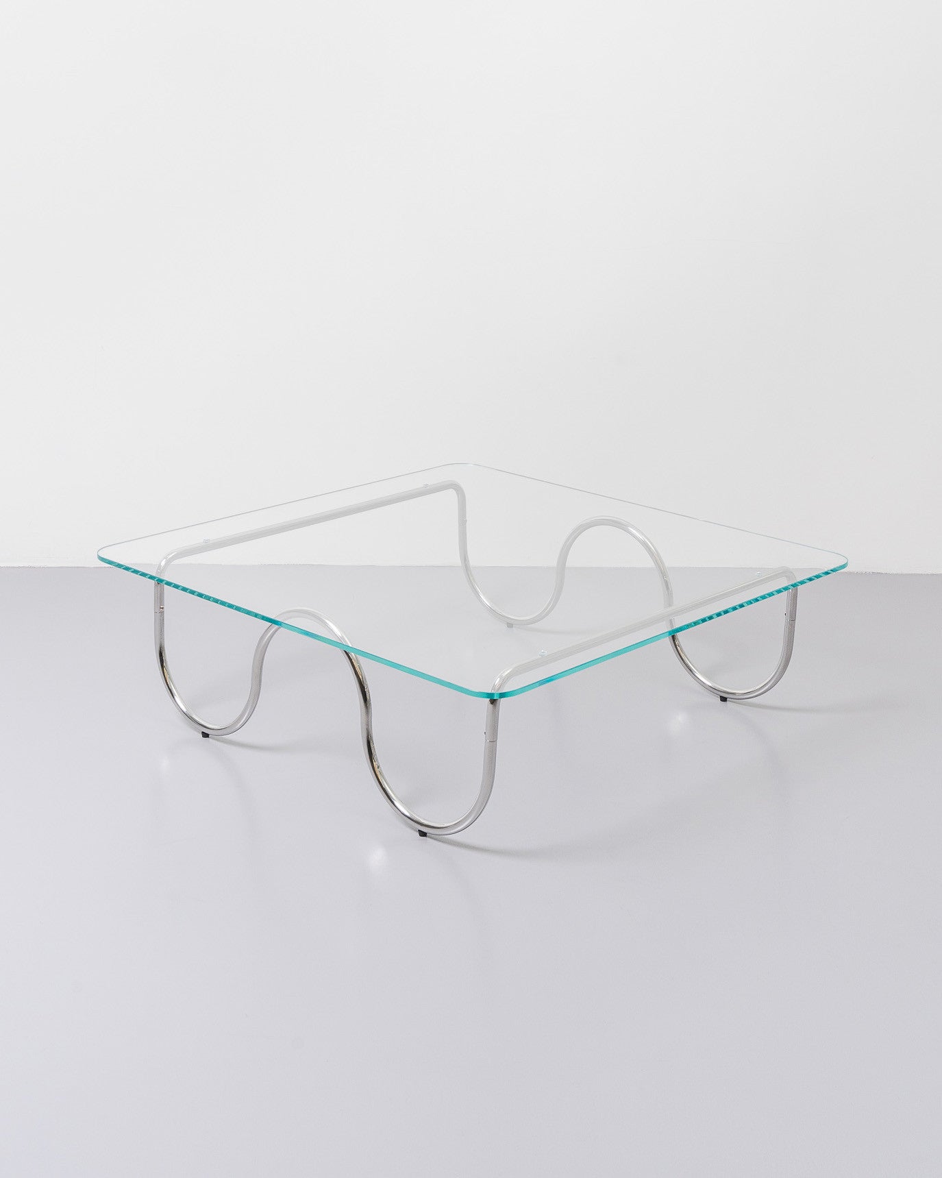 프랜들리 웨이브 테이블 3 - KYELEE KIM 계리 - CAVA LIFE