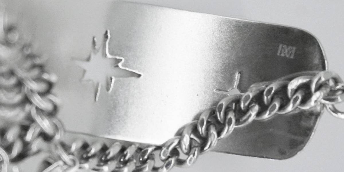 더 라이트 브레이슬릿 - The Massive 김소연 / 더메시브 - CAVA LIFE