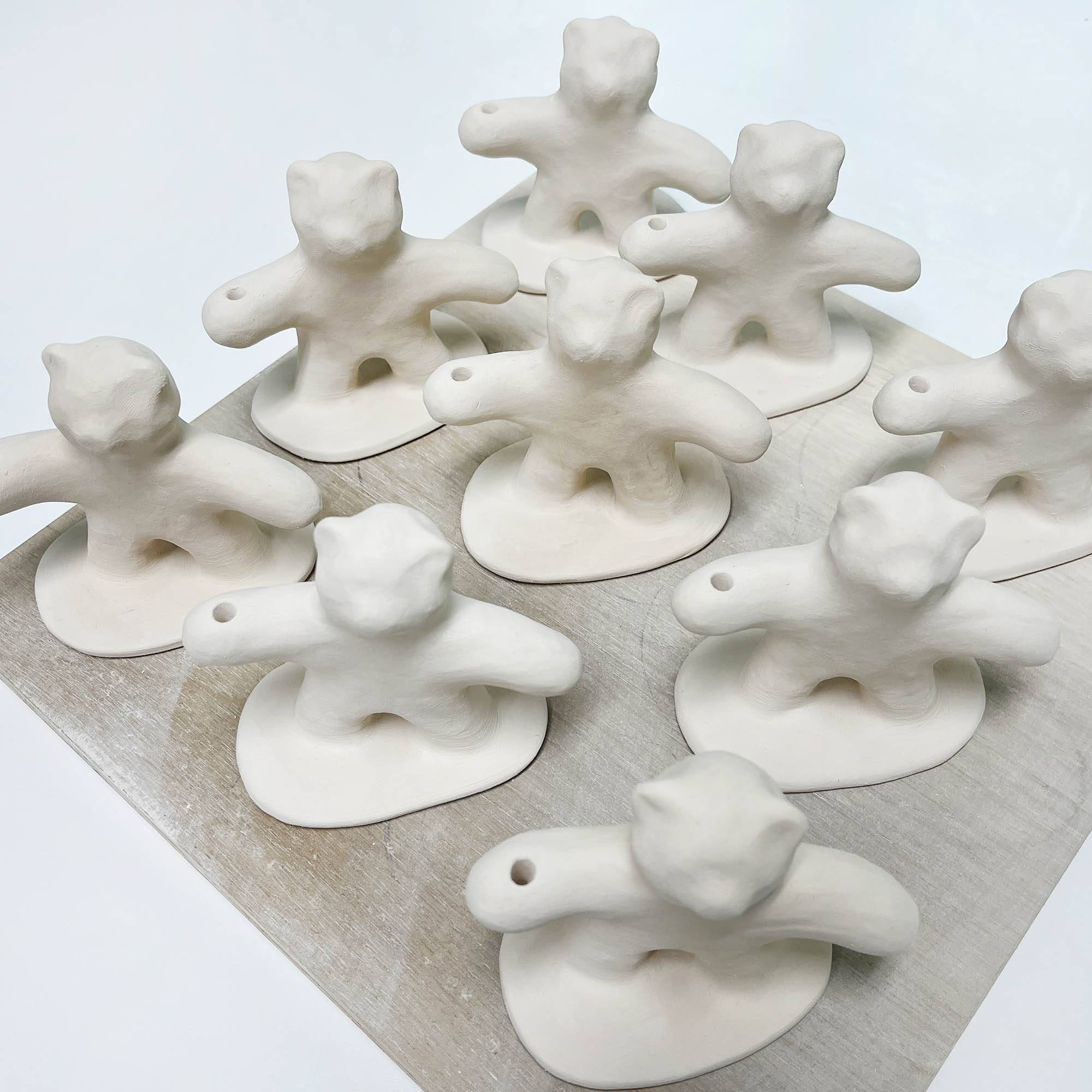 화이트 서핑베어 인센스홀더 - steadinary 스테디너리 - CAVA LIFE