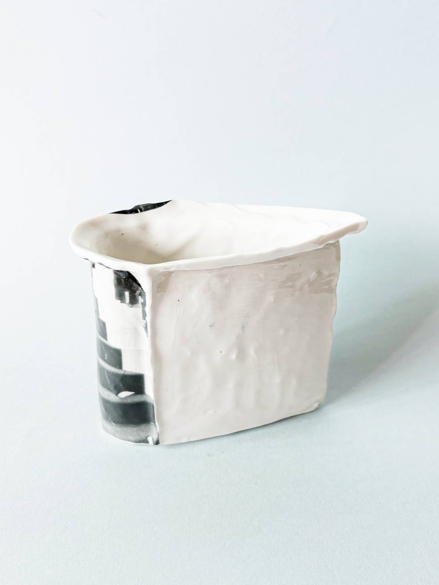 Edge Vase Artist Edition - HAHYERI No.2