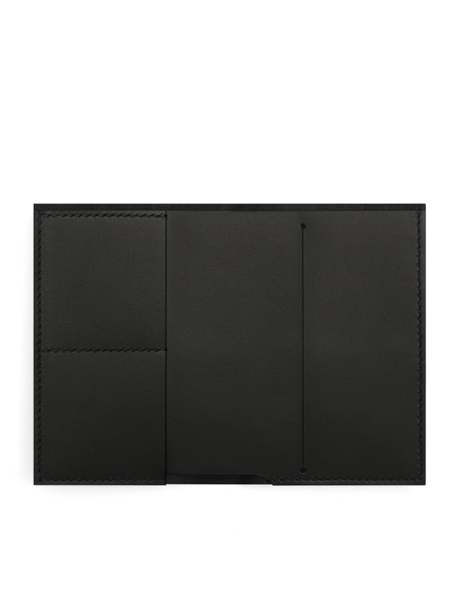 PASSPORT 044 (BLACK)