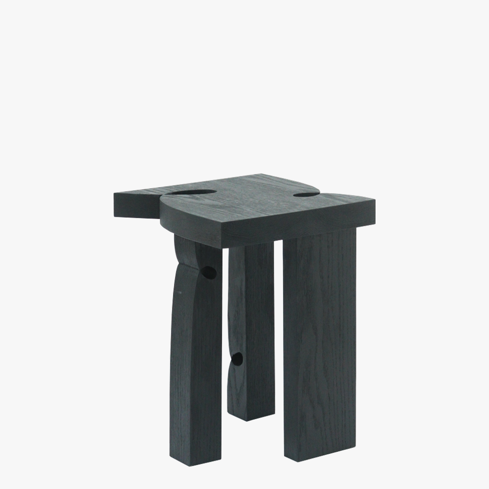Curly Stool 001 | Black