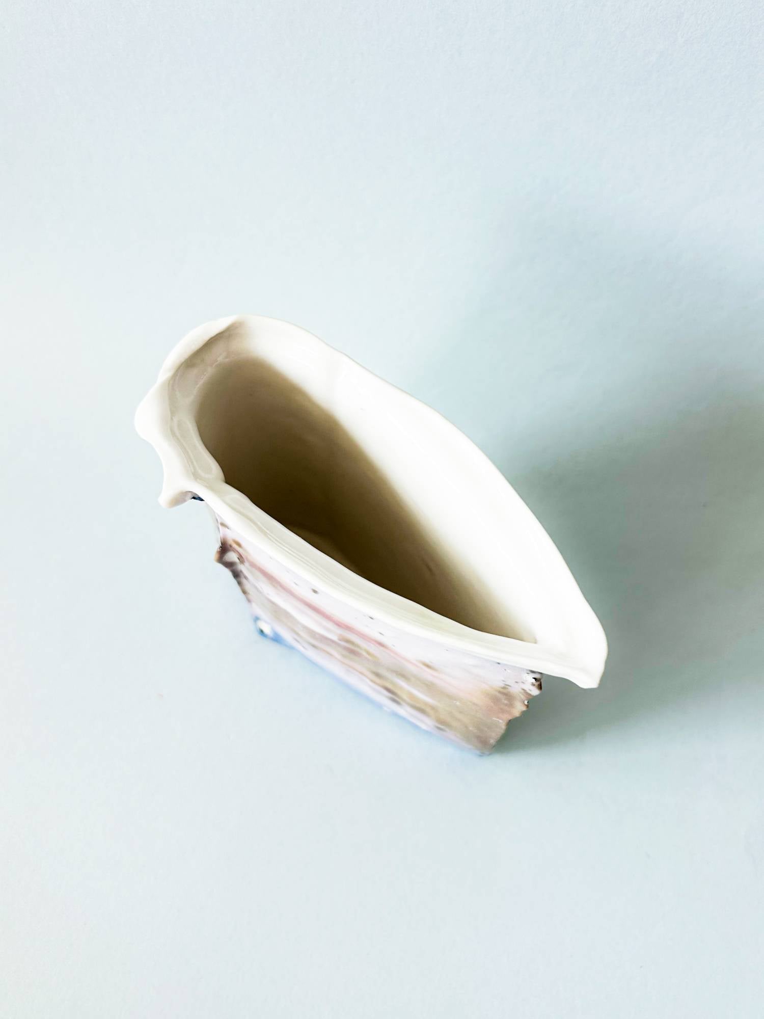 Edge Vase Artist Edition - Sera Oh No.4