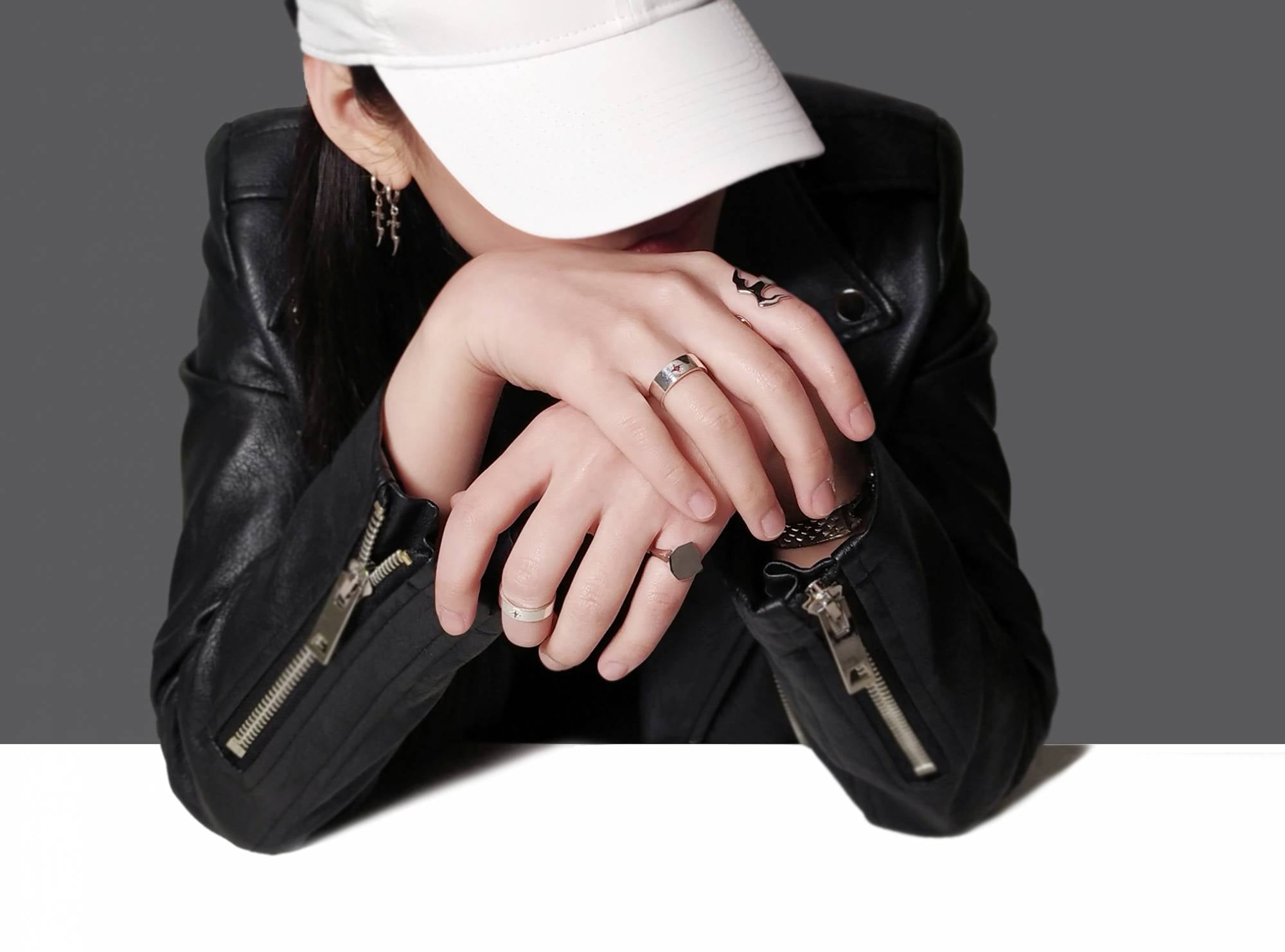 하토르 애끼 각반지 - Sekhmet 세크메트 - CAVA LIFE