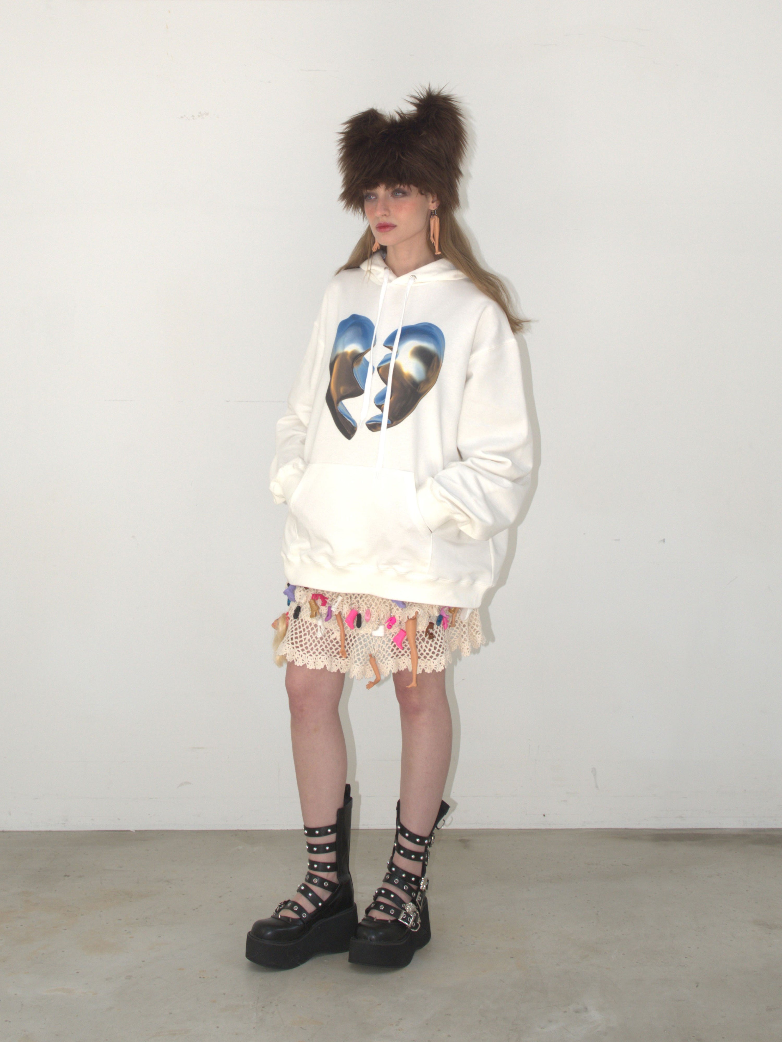 Broken Heart Hoodie IVORY - KATER 카터 - CAVA LIFE