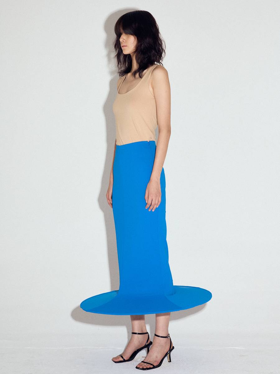 Pop-up cylinder skirt in Turquoise
