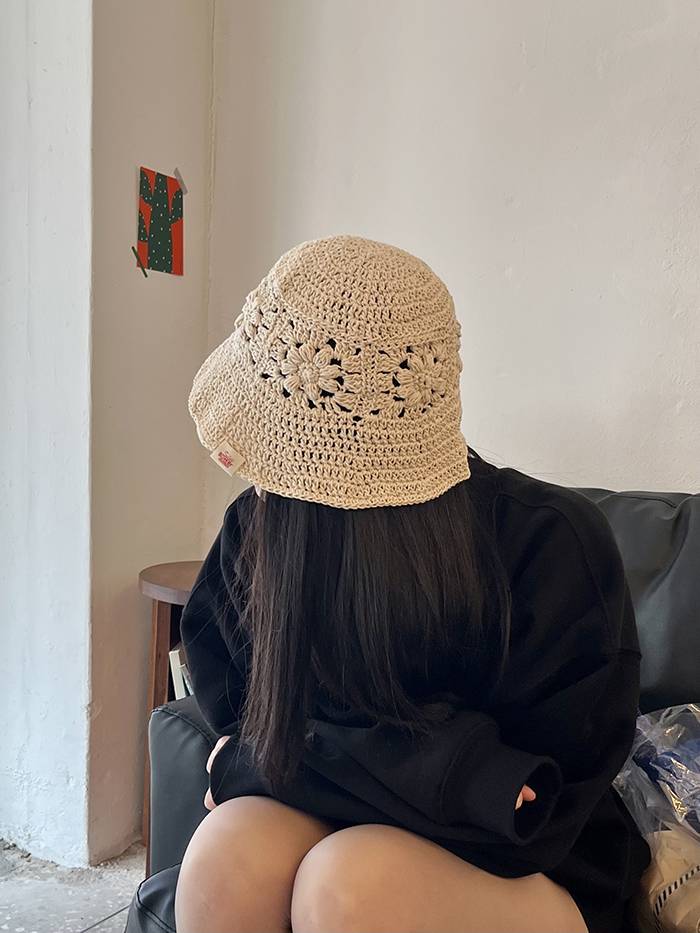 FLOWER BUCKET HAT 플라워 크로쉐 니트 버킷햇 - IVORY - saltybutterhandworks 솔티버터핸드웍스 - CAVA LIFE