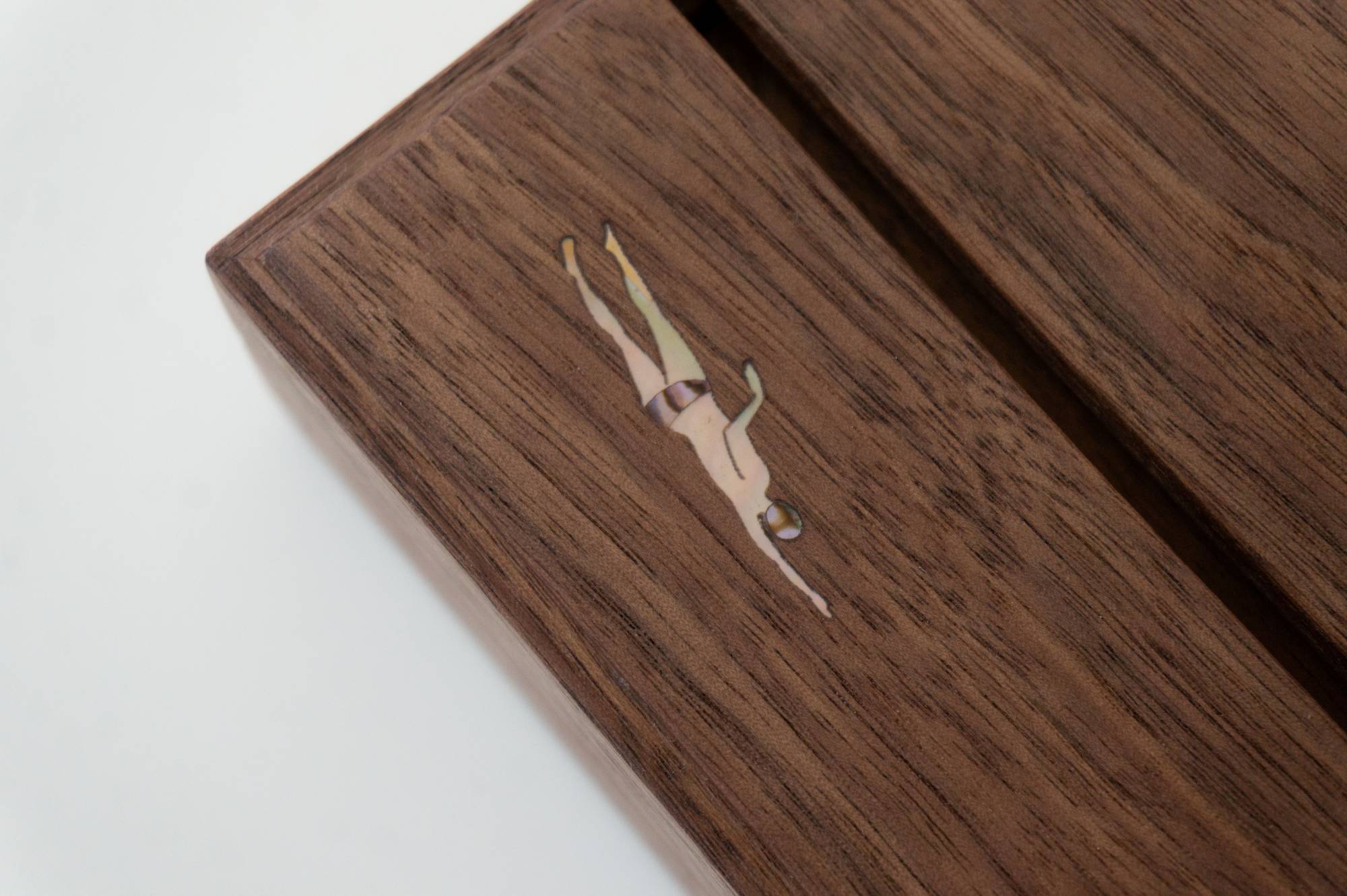 원목자개 꽂이함 _ 수영 시리즈 - Kim song yi, Kim kyoung hun / somoksobok - CAVA LIFE