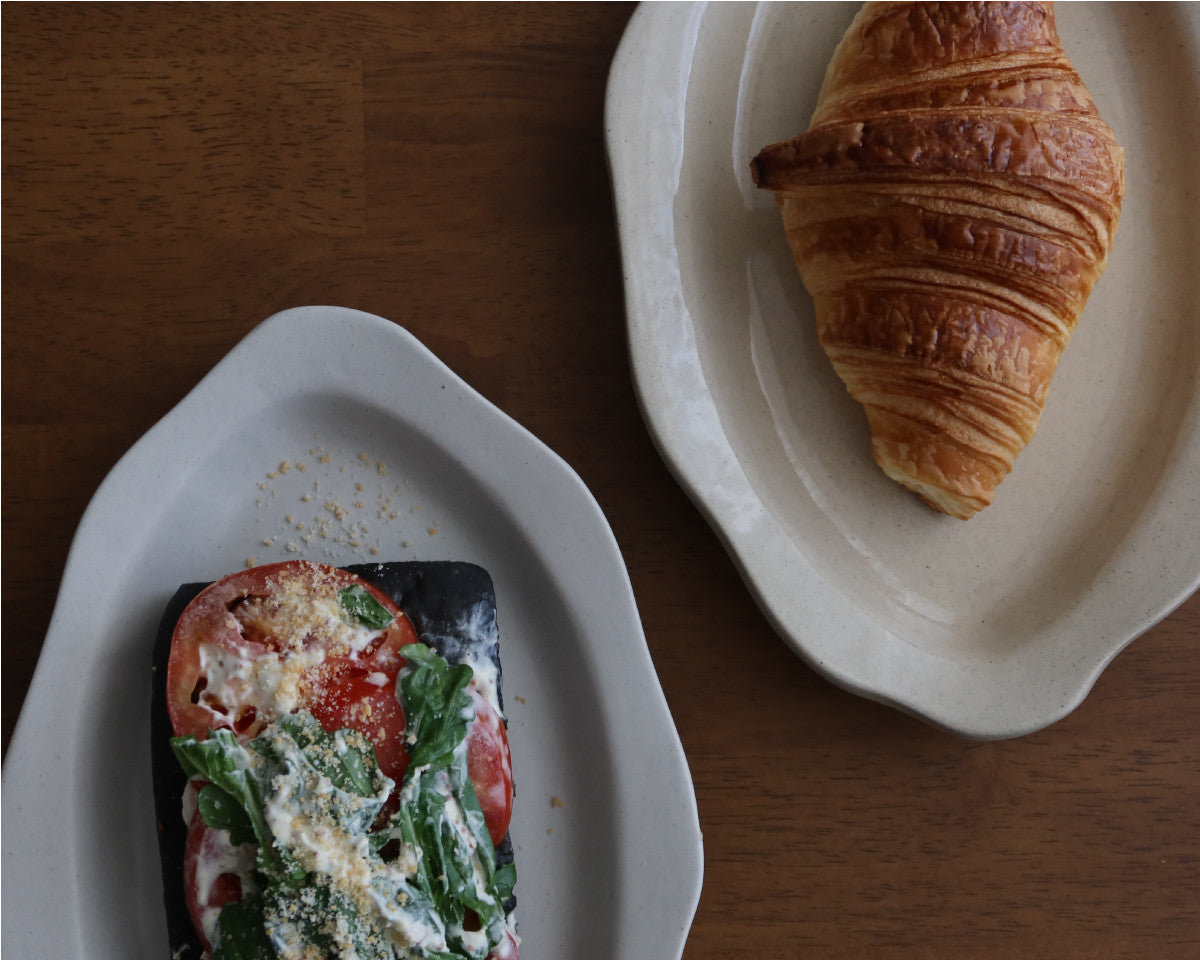 잔물결 접시 - peaceful things - CAVA LIFE