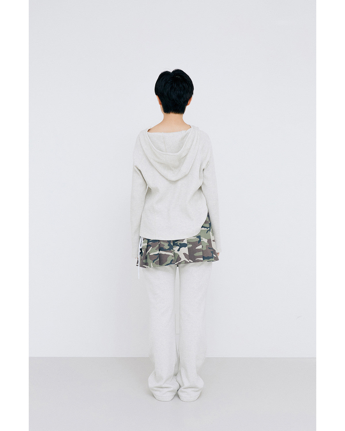 레이스 업 트레이닝 팬츠 / 오트밀 - HALOMINIUM  할로미늄 - CAVA LIFE