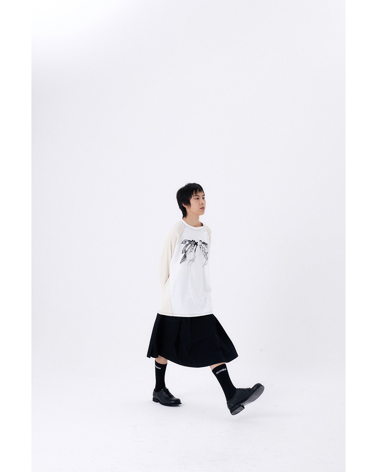 미디 플리츠 랩 스커트 2 / 블랙 - HALOMINIUM  할로미늄 - CAVA LIFE