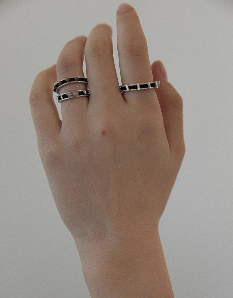 silver fever crochet ring