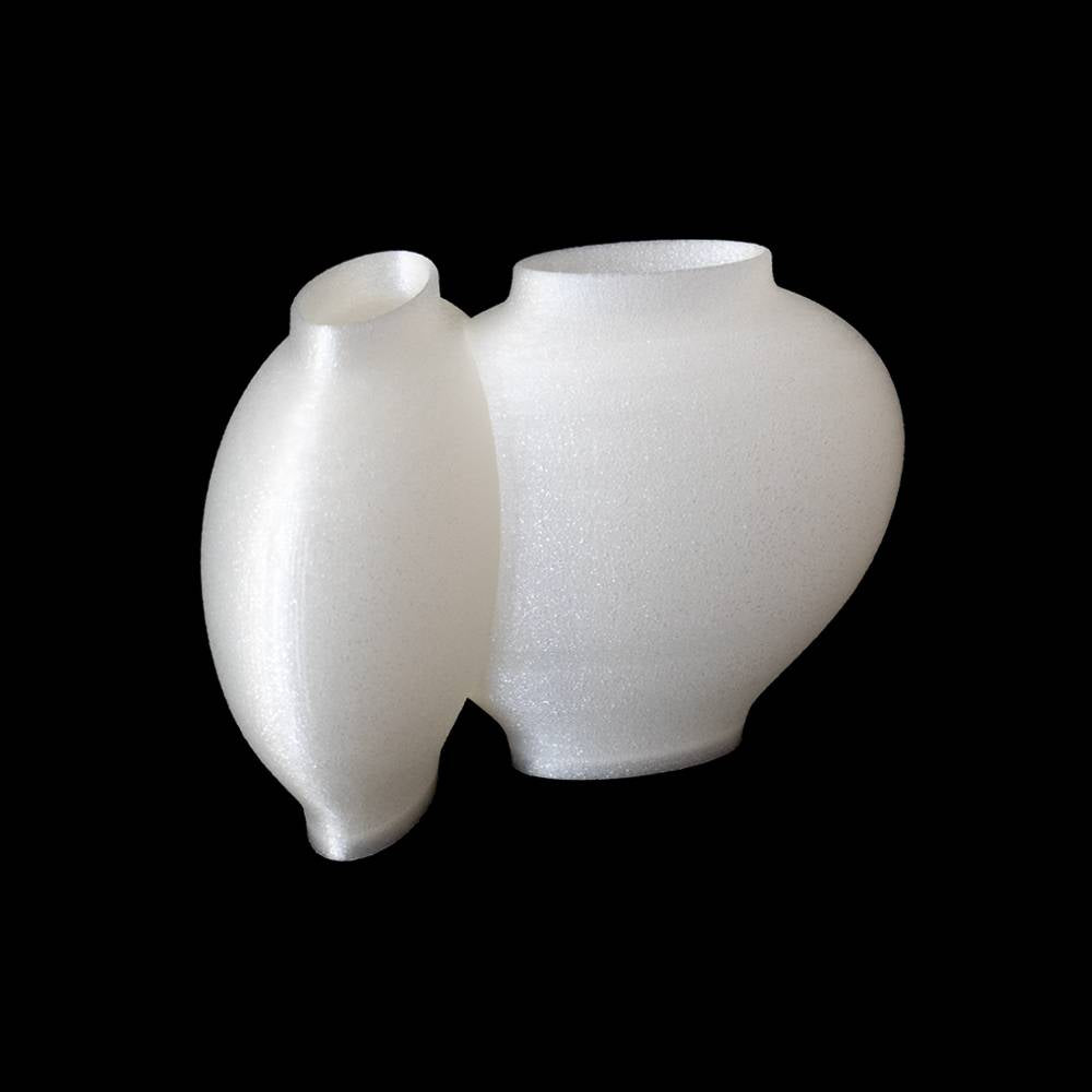 겹쳐진 달항아리