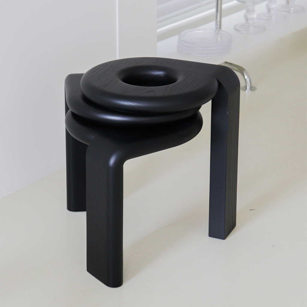 OLD Stool | Black