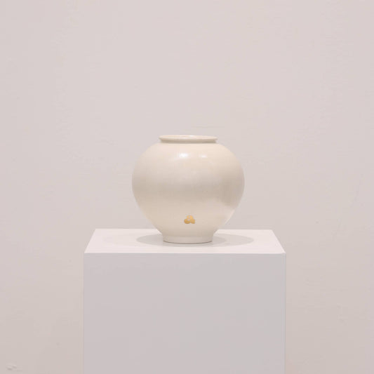 SAI 006 한밤의 태양 달항아리