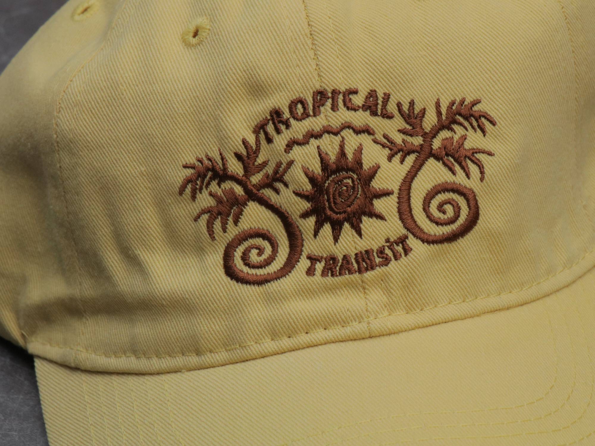 Embroidered Drawing Cap 드로잉 자수 캡 - Yellow