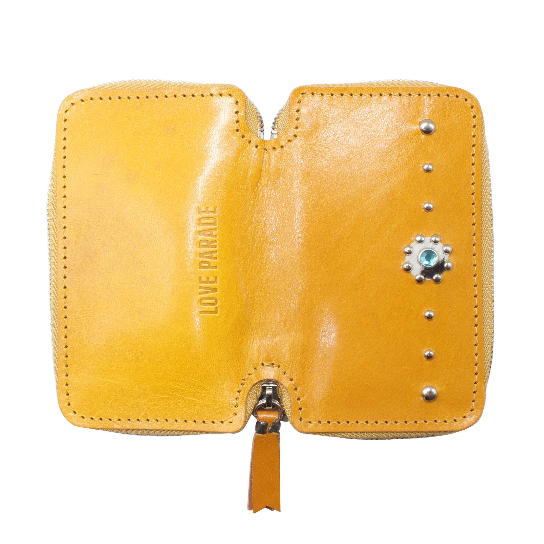 STUD WALLET - YELLOW