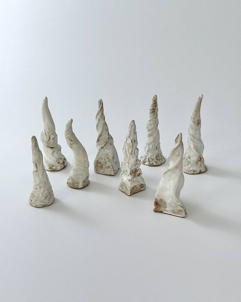 Smoked white horn series