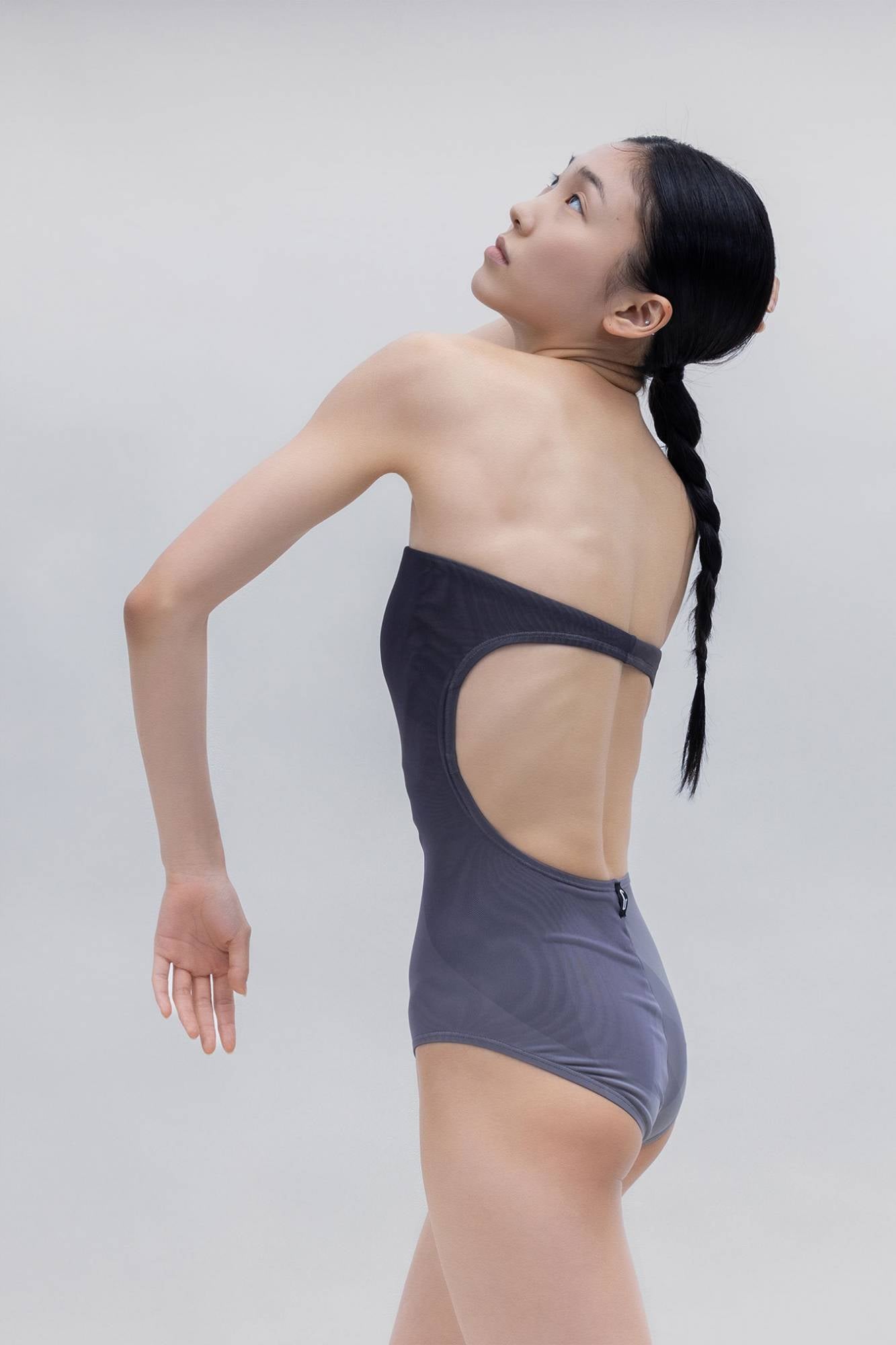 MESH BACKLESS TUBE TOP BODYSUIT [DEEP GRAY]