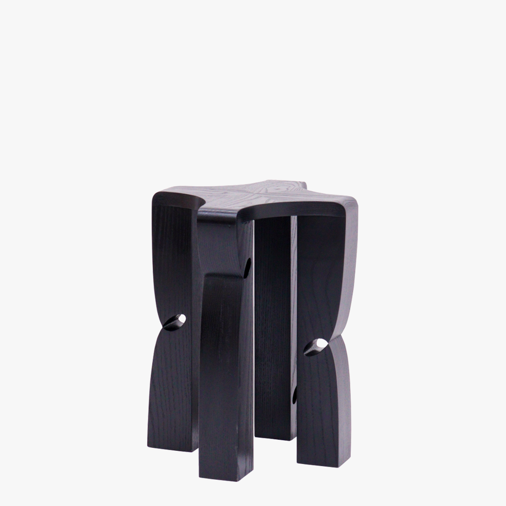 Curly Stool 002 | Black