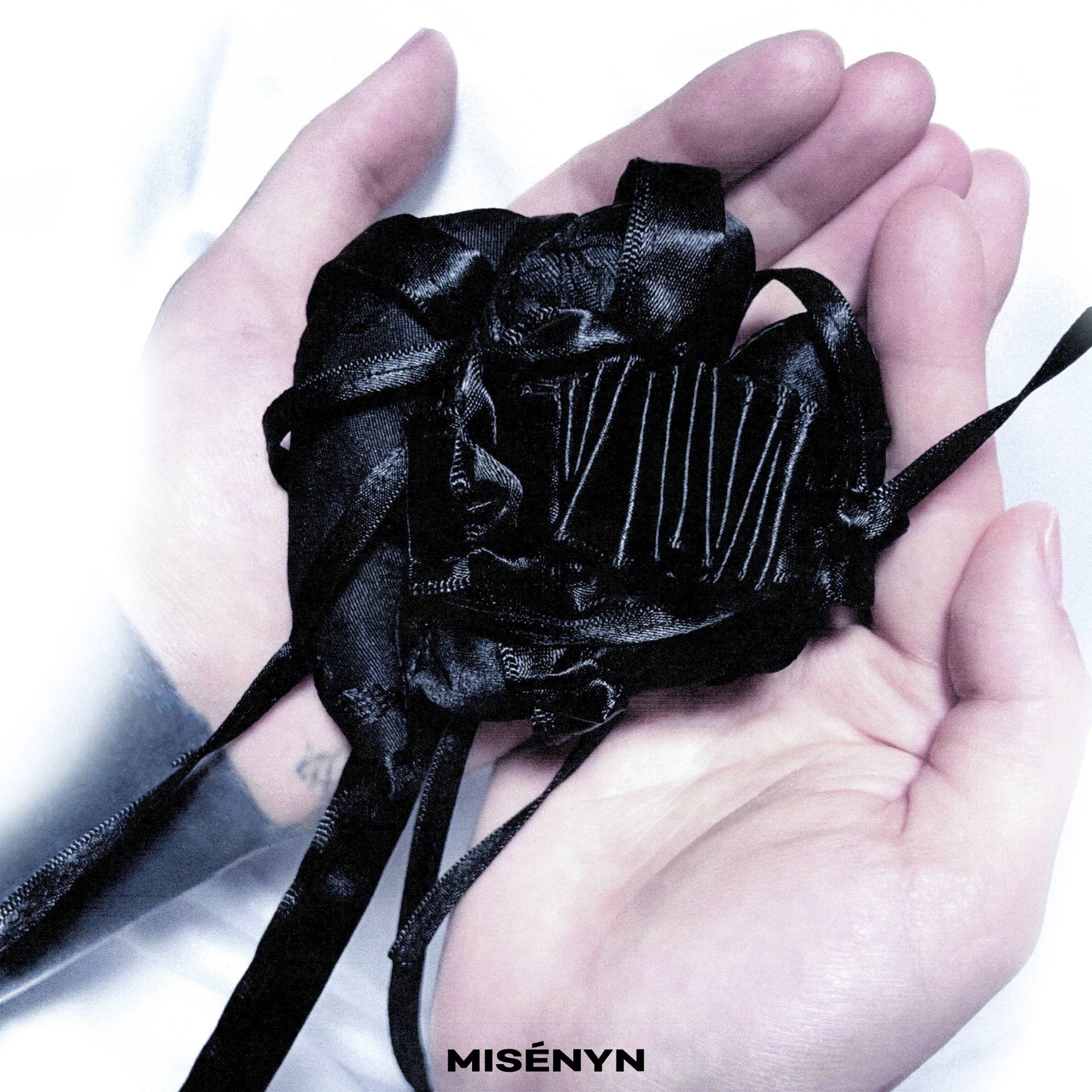2024 002-02 - MISÉNYN 미세닌 - CAVA LIFE