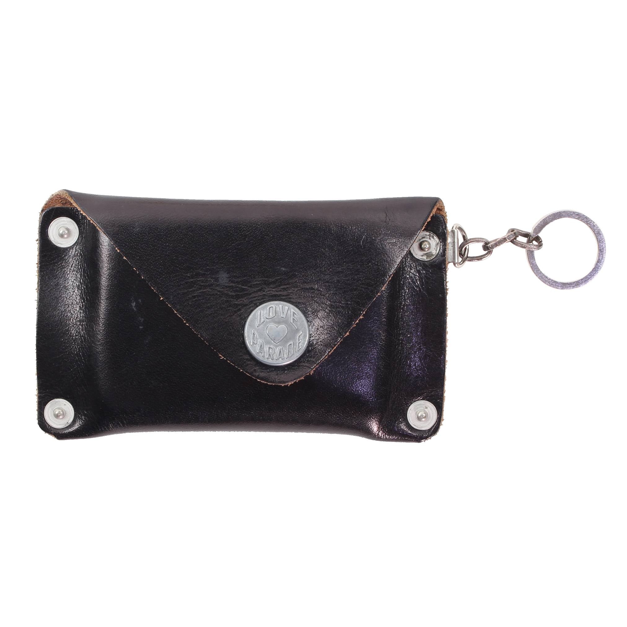 LOVE TRUCK - Black - LOVE PARADE 러브퍼레이드 - CAVA LIFE