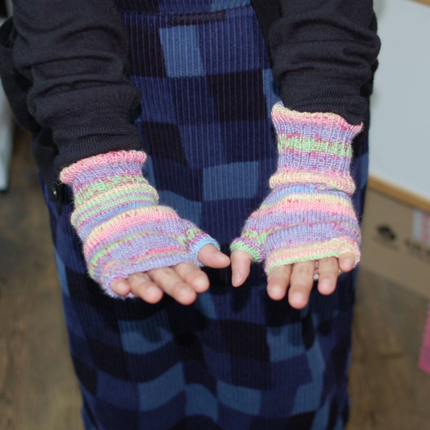 Multi Colored Handwarmer / 멀티컬러 핸드워머 - No.7